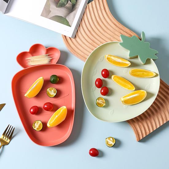 Adorable Strawberry Plate Shape Fruit Bright-colored Bright-colored Plastic Food Plate for Home