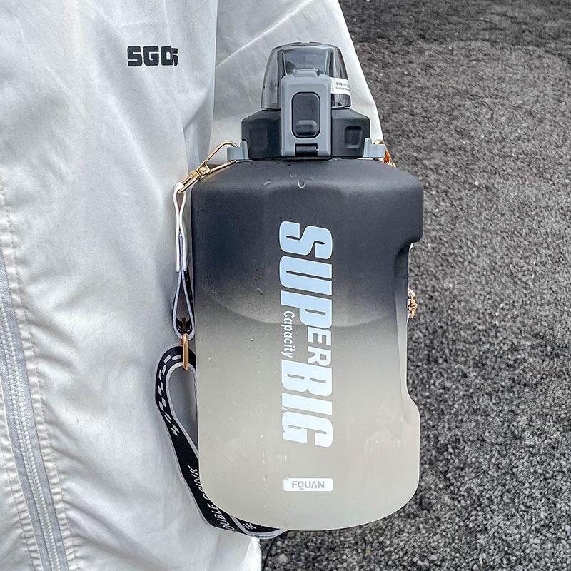 

Large-capacity water cup Men s and women s outdoor sports fitness kettle Summer high-value double drinking cup with straw Single cup