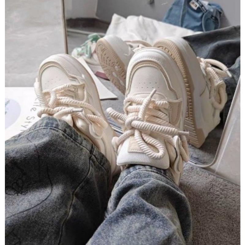 Fashion little white shoes women's spring and autumn new leather thick-soled lightweight sports shoes design sense niche casual board shoes women