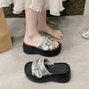 Fashion Slippers Casual Beach Shoes Platform Slides Slipers Women Luxury Sabot 2025 Soft Fashion  Shoes Women Slippers For Swimming Pool