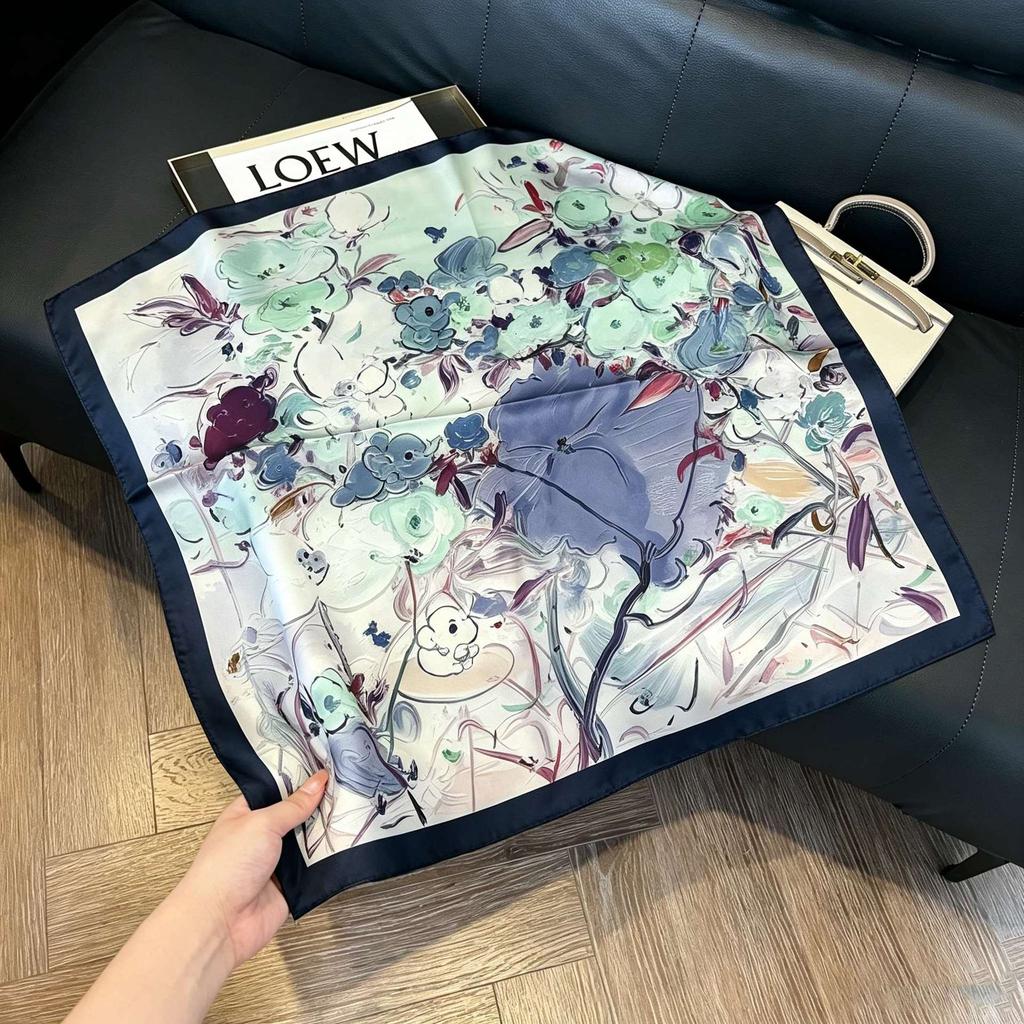 New old money wind chain neck scarf women's commuting versatile soft silk scarf neck protection shawl outer scarf