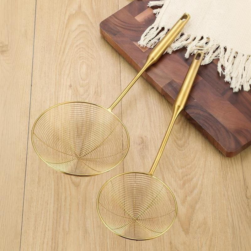 Stainless Steel Spider Strainer Skimmer Easy to Clean Long Handle for Home Kitchen Frying Food Pasta Vegetable Draining