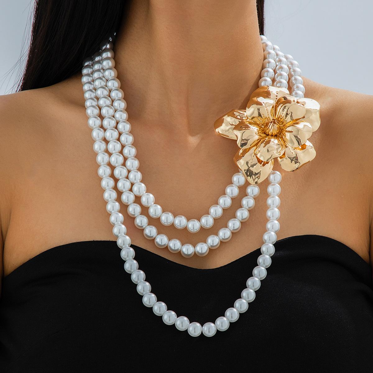 

Модное ожерелье для женских украшений золотой