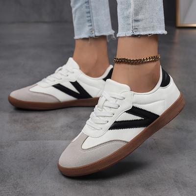Large Size Autumn and Winter New Casual Flat Shoes Sports Versatile Ins Sports Board Shoes German Training Women