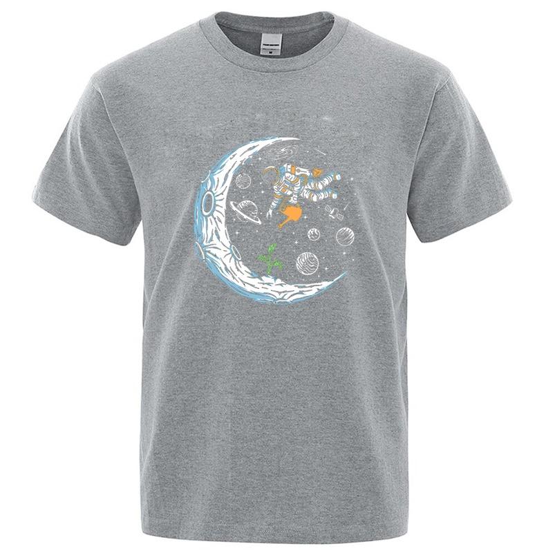 Summer Men T-shirt Cotton Blend Casual Funny Astronaut Design Print Loose O-neck T Shirt for Men Short Sleeve Male T-shirt Tees