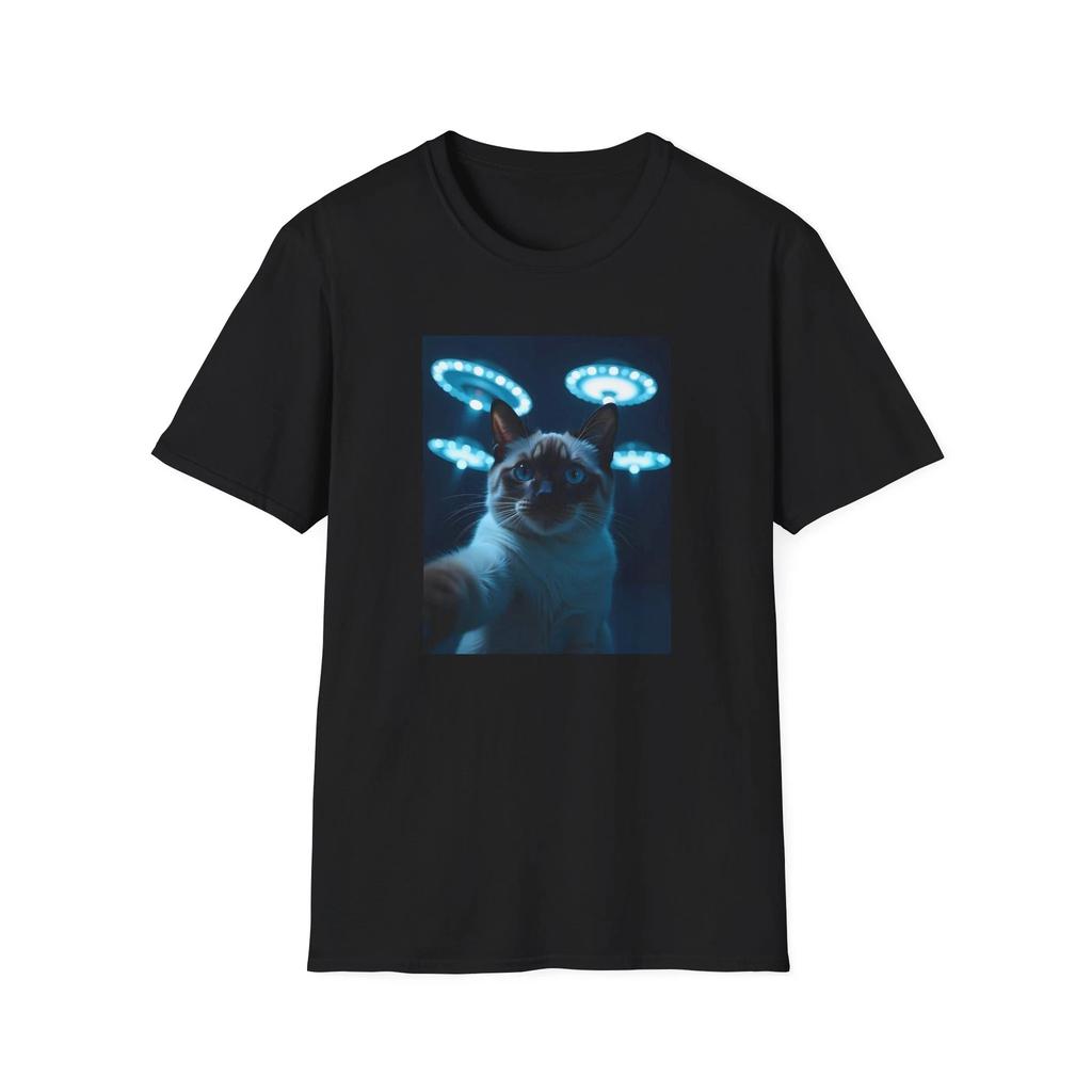 Cosmic Cat Selfy Flying Saucer T-Shirt, Cat Lover Gift, Animal Tee, Fun Fashion,