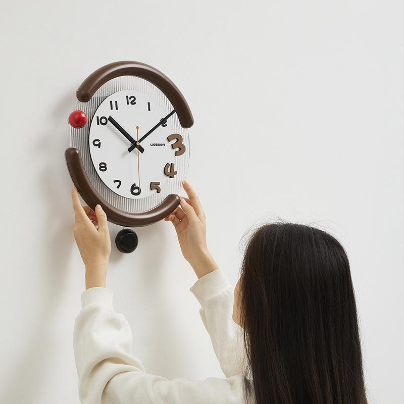 Creative Wall Clock Entrance Hall Wall Watch Living Room Round Silence Swing Clocks Modern Bedroom Decorative Accessories