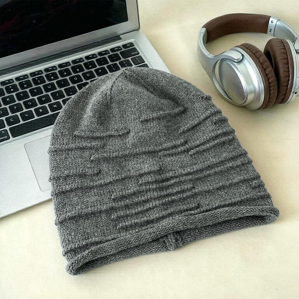 Female autumn and winter show a small lazy wind pleated striped wool hat pure wool warm hemming fashion stacking hat
