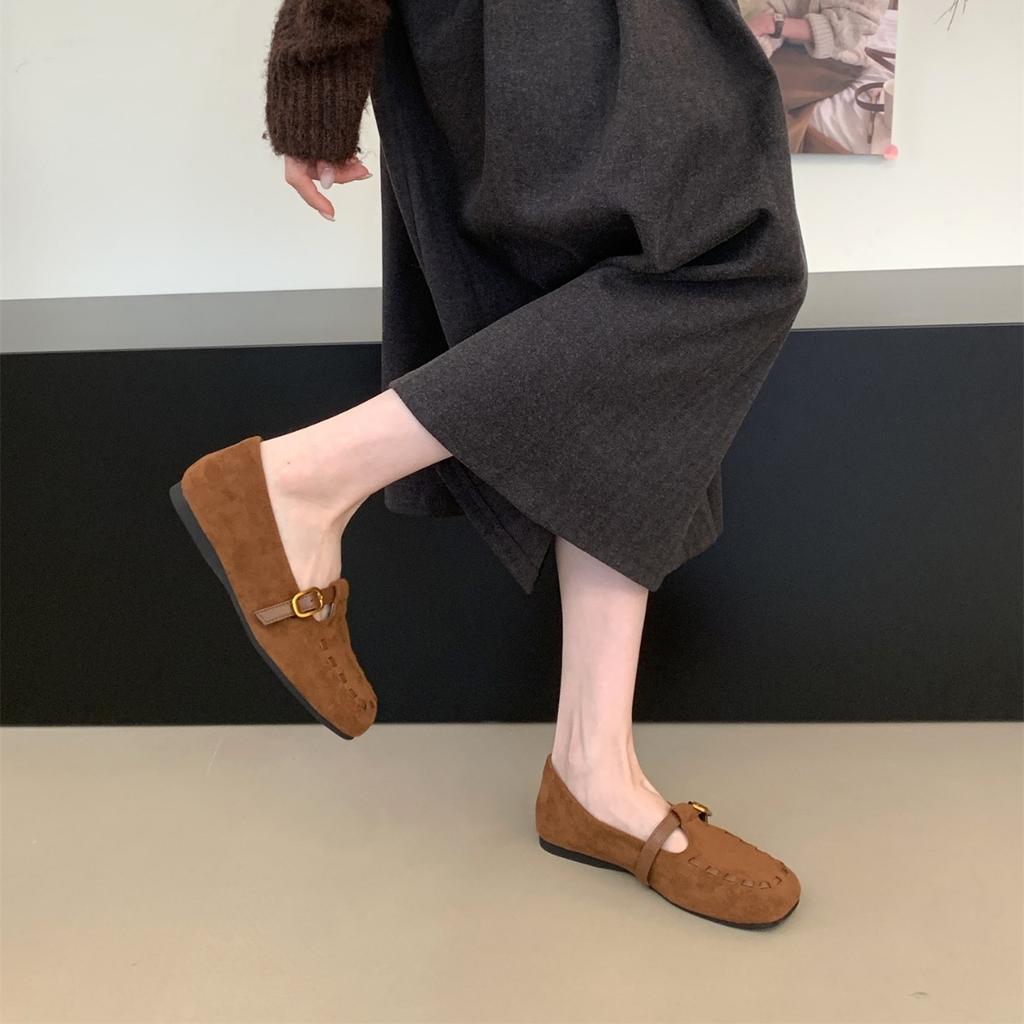 Retro square toe one-foot shoes women's 2025 autumn new suede beanie shoes soft flat Mary Jane small leather shoes