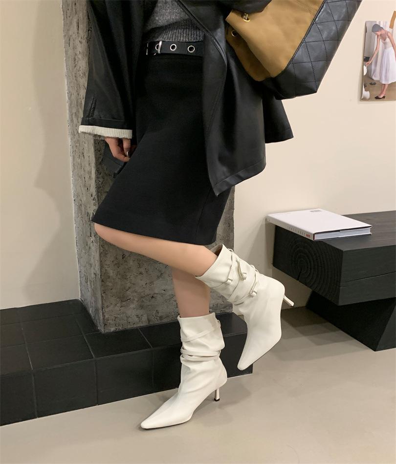 

Темпераментные Узкие Ботильоны на Остром Каблуке с Пряжкой на Ремне и Плиссировкой, Универсальная Модная Верхняя Одежда, Модные Ботинки, Модный Зарубежный Стиль 39