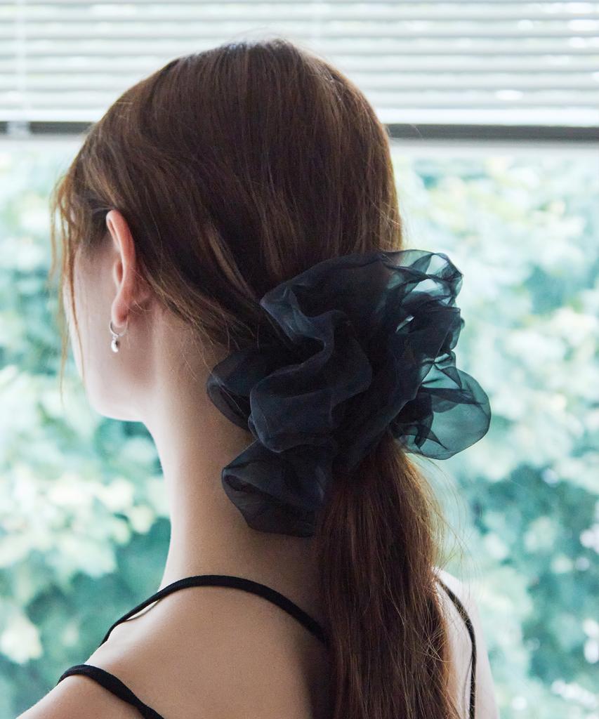 Charmy Baby Ribbon Scrunchie_Black