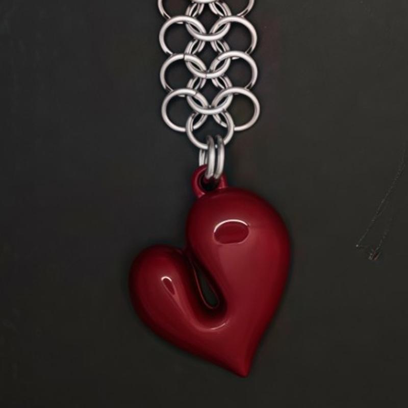 Stylish Love Heart Keychain Eye Catching Key Chain Bag Charm Decorations Fashionable Pendant for Backpacks Wallet