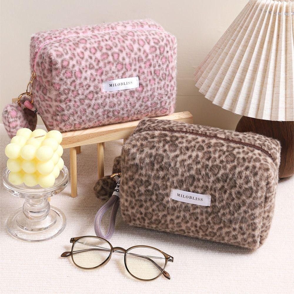 Fashion Fuzzy Makeup Bag Large Capacity Leopard Print Cosmetic Bag Portable Soft Travel Bag Cosmetic Storage