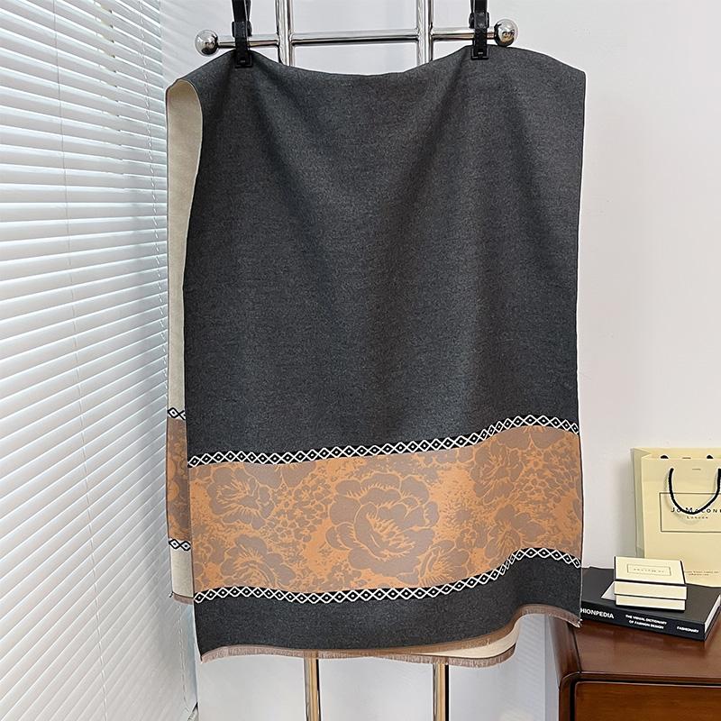 Winter Two-Sided Ethnic Style Cashmere Jacquard Scarves High Quality Women Thicken Wrap Shawl Ladies Wool Pashmina Scarf