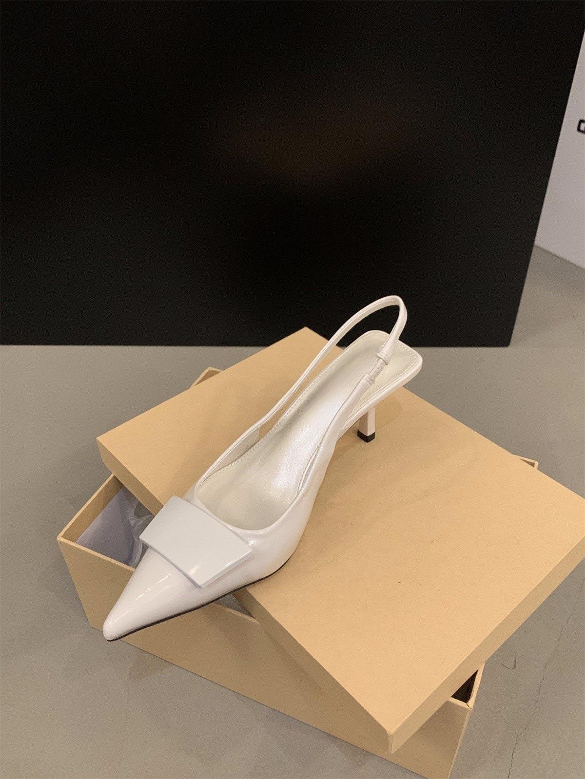 

Черный темперамент знаменитость сумка голова сандалии туфли феи 2025 новый весна и лето французские остроносые туфли на высоком каблуке одинарные туфли 39 белый