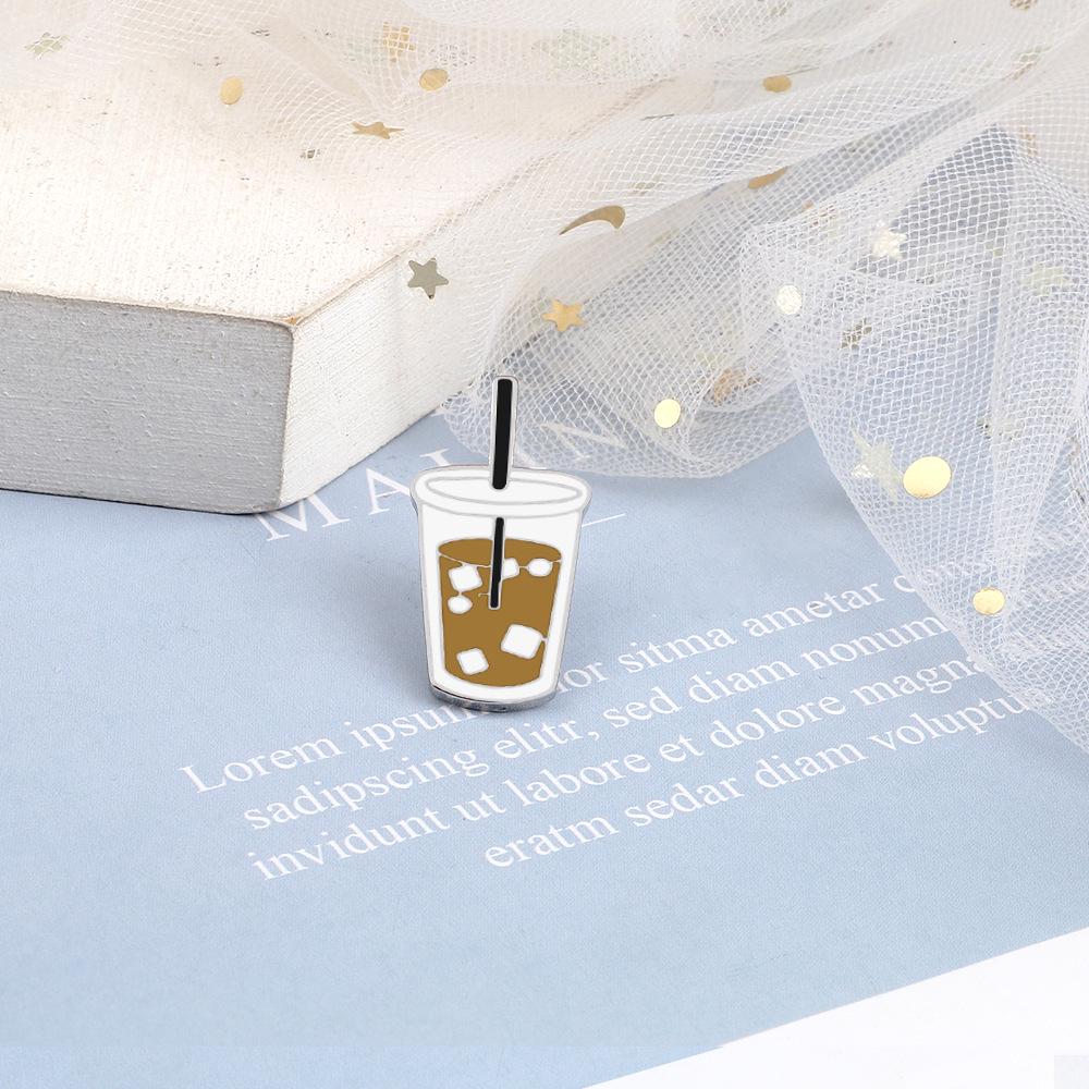 Cartoon Starry Sky Bottle Brooch: Alloy Badge for Bags & Clothes