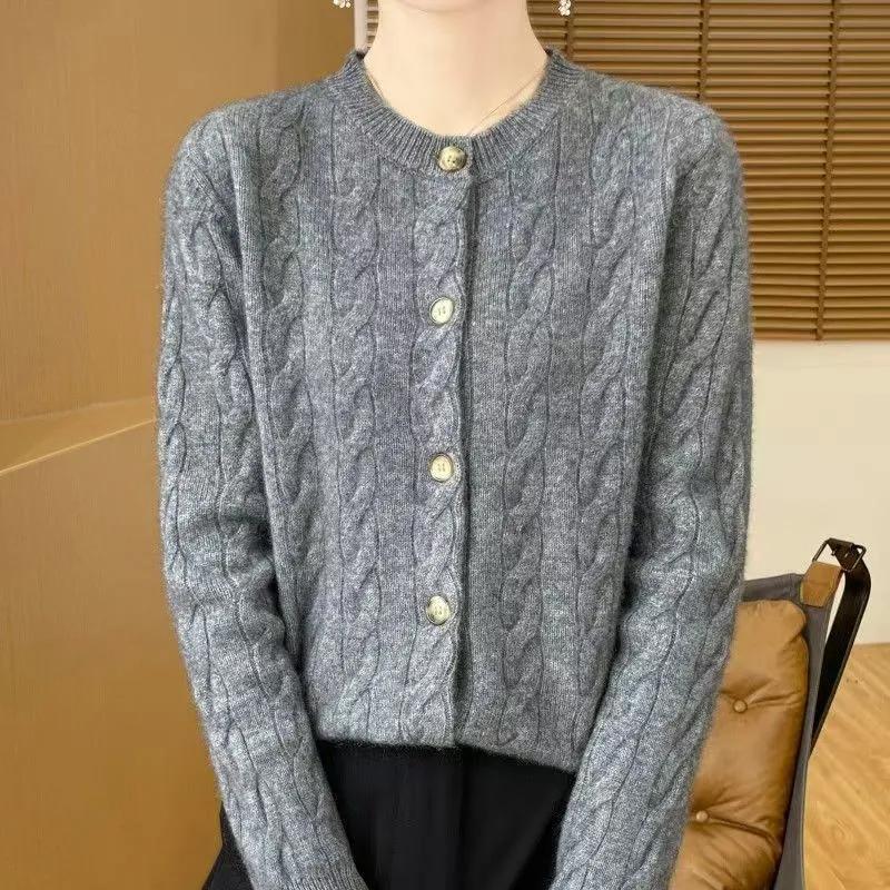 Base Shirt  New Sweater for Women Loose Round Neck Fashion Versatile Twist Thread Cardigan