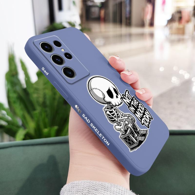 

Lazy Skeleton Phone Case For Samsung Galaxy S25 S24 S23 S22 S21 S20 S10 S10E Ultra Plus FE Note 20 Ultra Plus Cover Galaxy S25 Ultra светло-синий