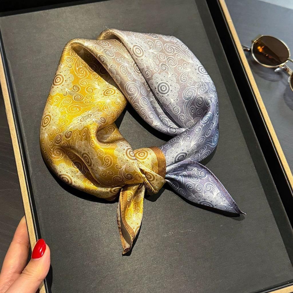 Fashion 100% Real Pure Silk Headscarf Square Scarf For Women Shawl Foulard Hijab Neckerchief Bandana Print Bufanda Echarpe