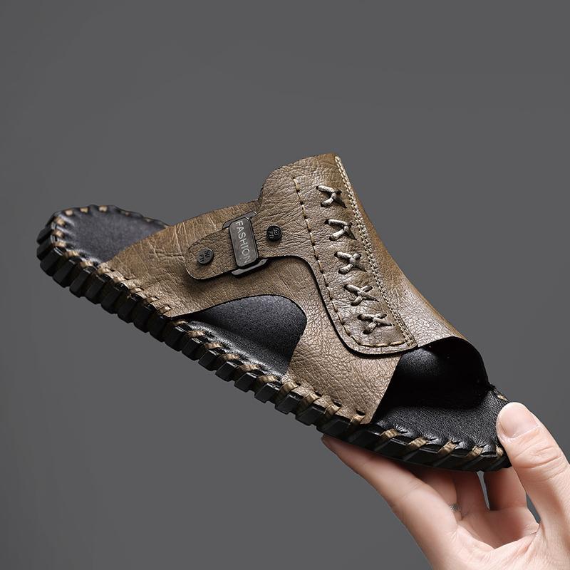 Fashion New Trend Men Sandals Outdoor Male Slippers Quick Dry Beach Slide Sandals Casual Nons-lip Half Drag Flip-flops Wading Aqua Shoes