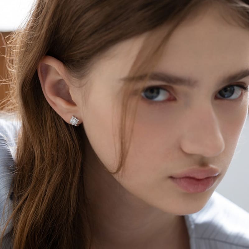 TATIANA (925 Silver) Vega Ray Hoop Earrings EC3182