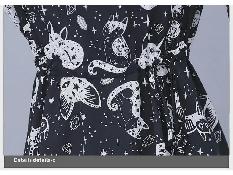 Plus Size Women's Summer Lace Collar Slimming Two-Piece Set: Short Sleeve Top & Printed Shorts