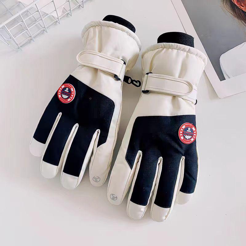 Pánské zimní dotykové lyžařské cyklistické rukavice - Větruodolné, voděodolné a zesílené do chladného počasí