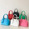 High-value niche design women's bags, fashionable and popular women's shell bags, large-capacity Korean shoulder messenger bags.