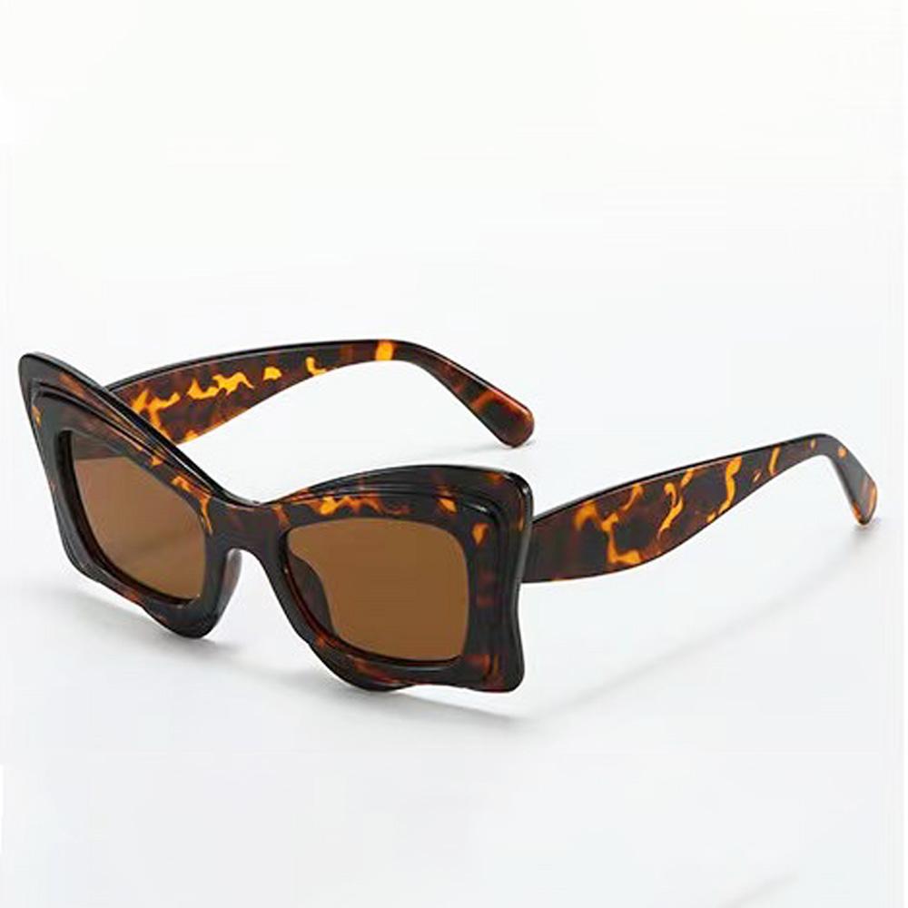 

Geometric Sunglasses Butterfly Shaped Colored Lenses Vintage Retro Sunglasses for Women Brand Style Female Sun Eyeglasses Punk Shades UV400