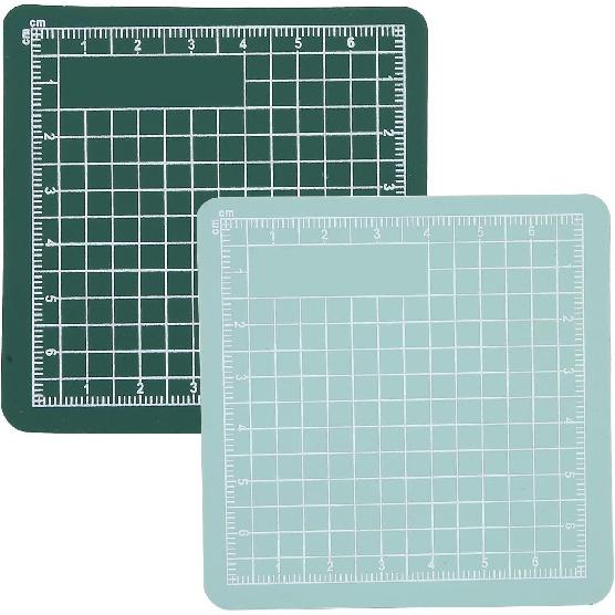 2pcs Mini Cutting Pad, Self Healing Craft Mat Small Sewing Cutting Mat Rotary Fabric Mat Non Slip 8x8cm Mini Cut Board for Scrapbooking Quilting