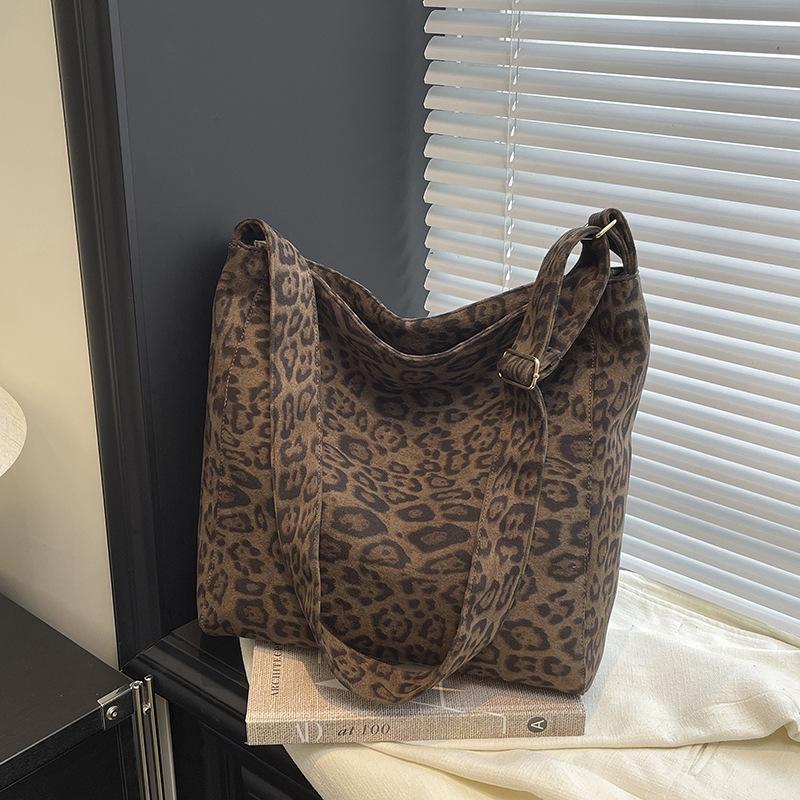 

Ретро сумка с леопардовым принтом женская большой вместимости новая осенне-зимняя универсальная повседневная на плечо, сумка-мессенджер, сумка-тоут