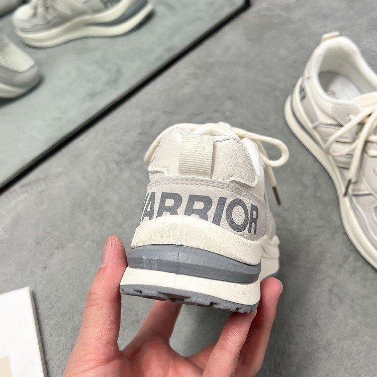 Chaussures polyvalentes pour femmes baskets femmes nouvel automne course semelle souple absorption des chocs légères décontractées chaussures de papa femmes