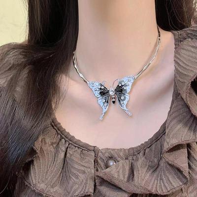 Kolye & Kolye Ucu – Kolyeler
