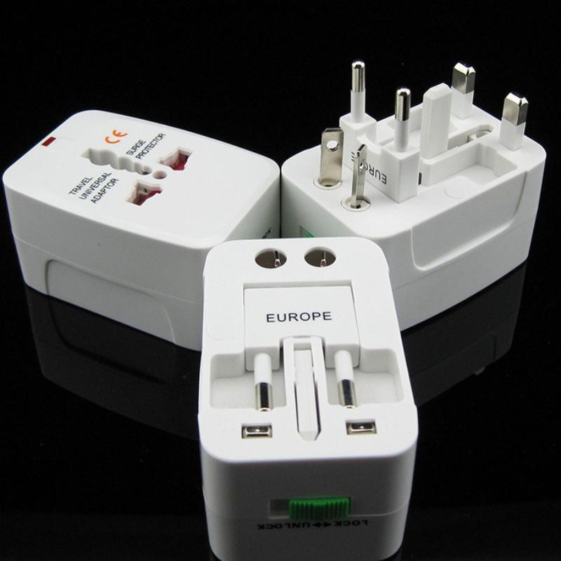 1Pcs All In One International Plug Adapter Protable Au Us Uk Eu Converter 2 Usb Type C Ports World Travel Ac Power Charger