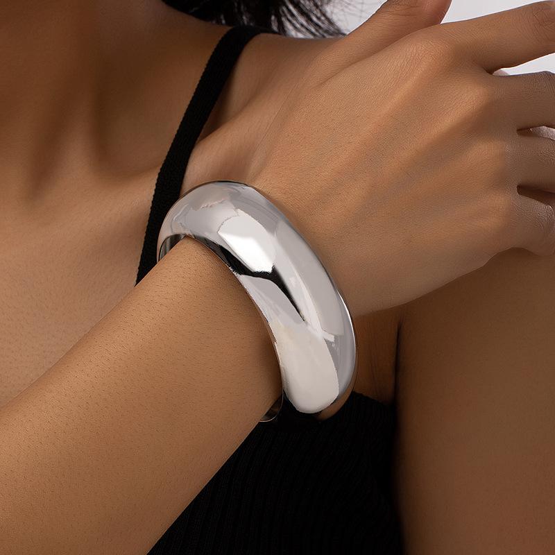 Gothic Punk Metal Gold Copper Color Bangles For Women Men Rock Big Circle Bracelet Bangles Hip Hop Jewelry Emo Party Gift