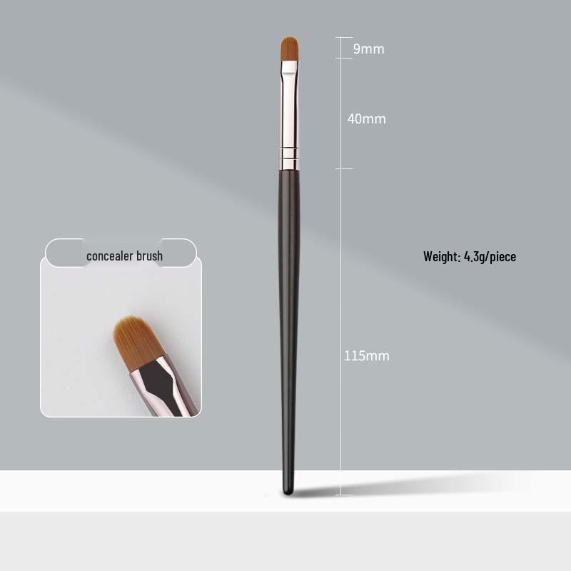 Five-Piece Wooden Handle Eye Detail Brush Set: Precision Eyeshadow, Eyeliner, Under-Eye Brushes