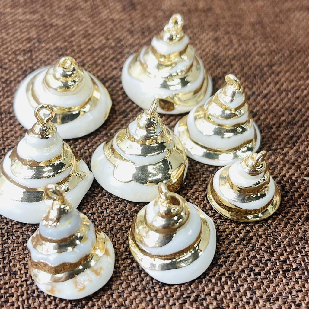 10Pcs, Summer Boho Style Natural Shell Conch Zinc Alloy Golden Edge Pendant Charms for DIY Necklace Accessories, Creative Jewelry Making, Sell Well