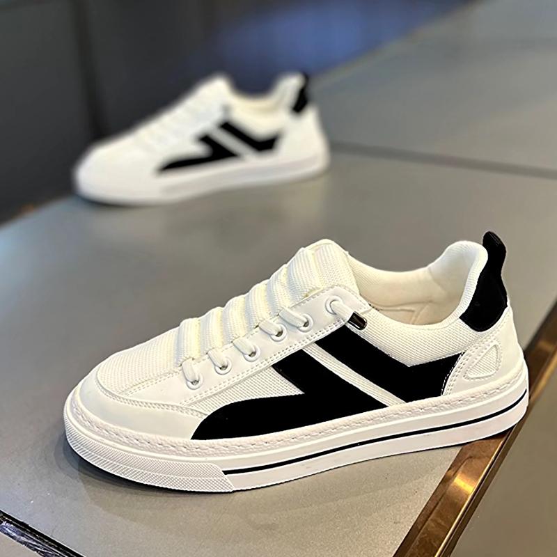 Autumn Board Shoes New White Shoes Sports Leisure Lazy Canvas Little White Soft-soled Cloth Shoes
