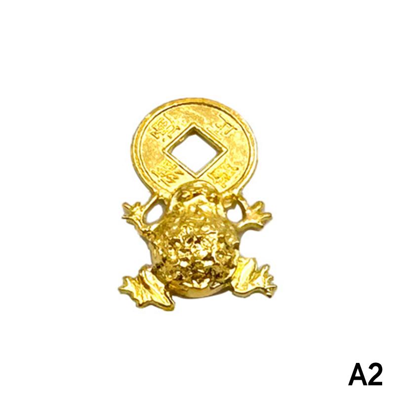 Fengshui Lucky Frog Wallet Charm Money Biting Golden Frog Alloy Amulet Ornaments For Good Fortune Financial Stability