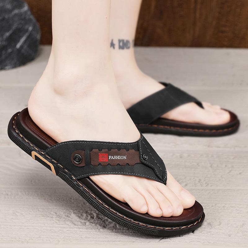 Flip-flops Men's 2025 Summer New Fashion Trend Men's Daily Wear Non-slip Leather Surface Convenient and Comfortable Slippers