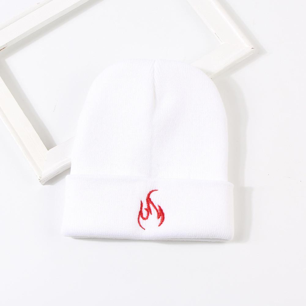 New Fashion Flame Embroidery Warm Knitted Hat Winter Couple Ear Protection Beanie
