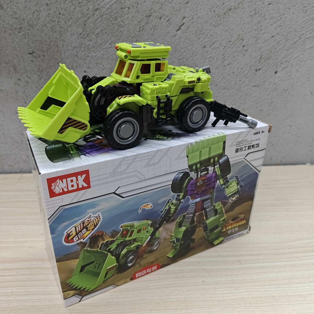Transformation Robot NBK Devastator Mixmaster Scavenger Overload Hightower Scrapmetal Scrapper Longhaul Skipjack Deformation Toy