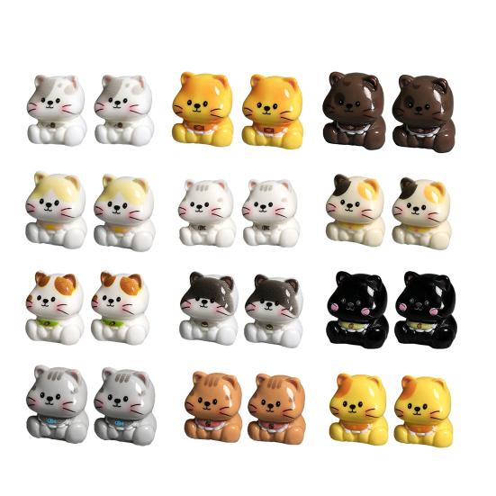 2 Pcs Mini Cat Figurines, Miniature Kittens Micro Landscape Decoration, Tiny Resin Animal Cake Toppers for DIY Terrarium Crafts, Fairy Moss Garden