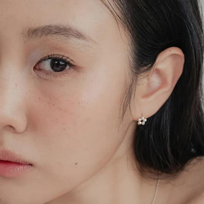 Petal earring