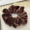 Elegant Velvet Scrunchie: Retro Women's Ponytail Hair Accessory