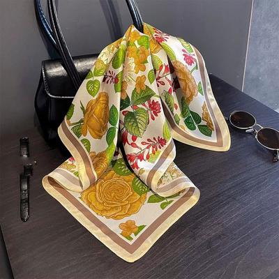 Accessori – Sciarpe e foulard