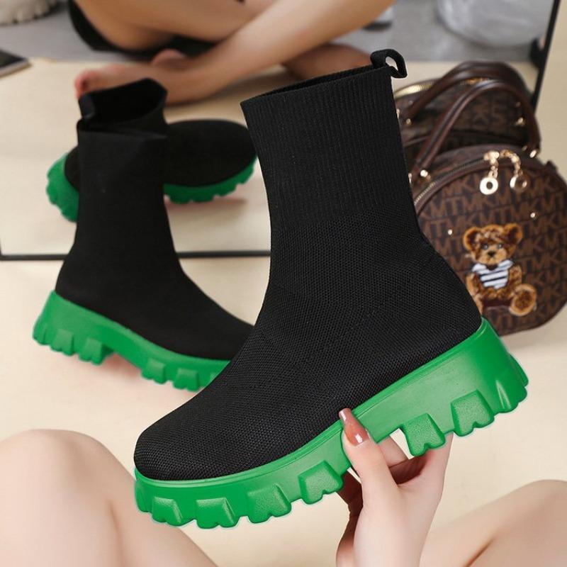 Large size fly-woven socks and boots for women's autumn new thick-soled thin boots and short boots for women