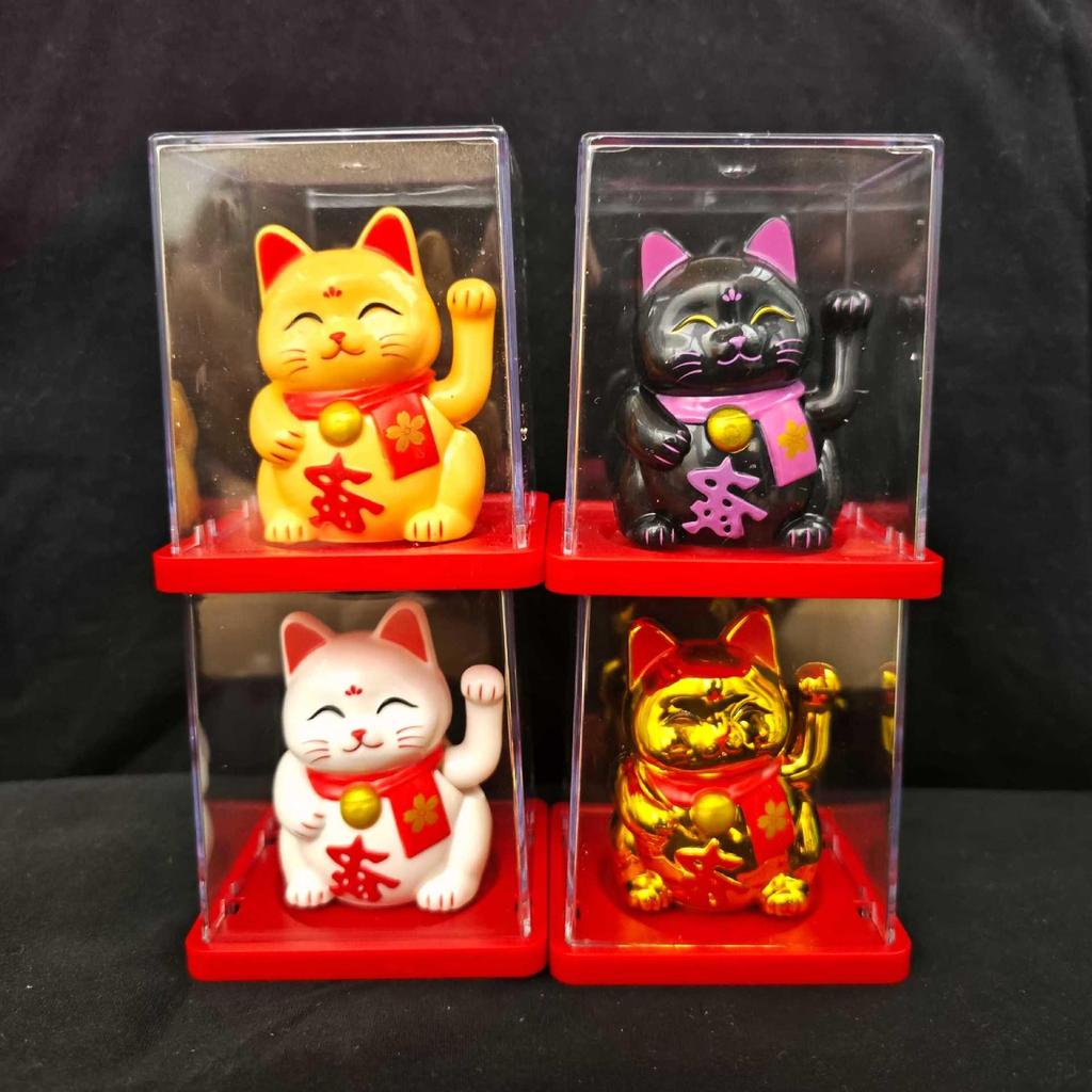 Solar-Powered Waving Maneki-neko Ornament, 2-Inch, Attracts Wealth for Office Desk or Cashier Counter Decoration