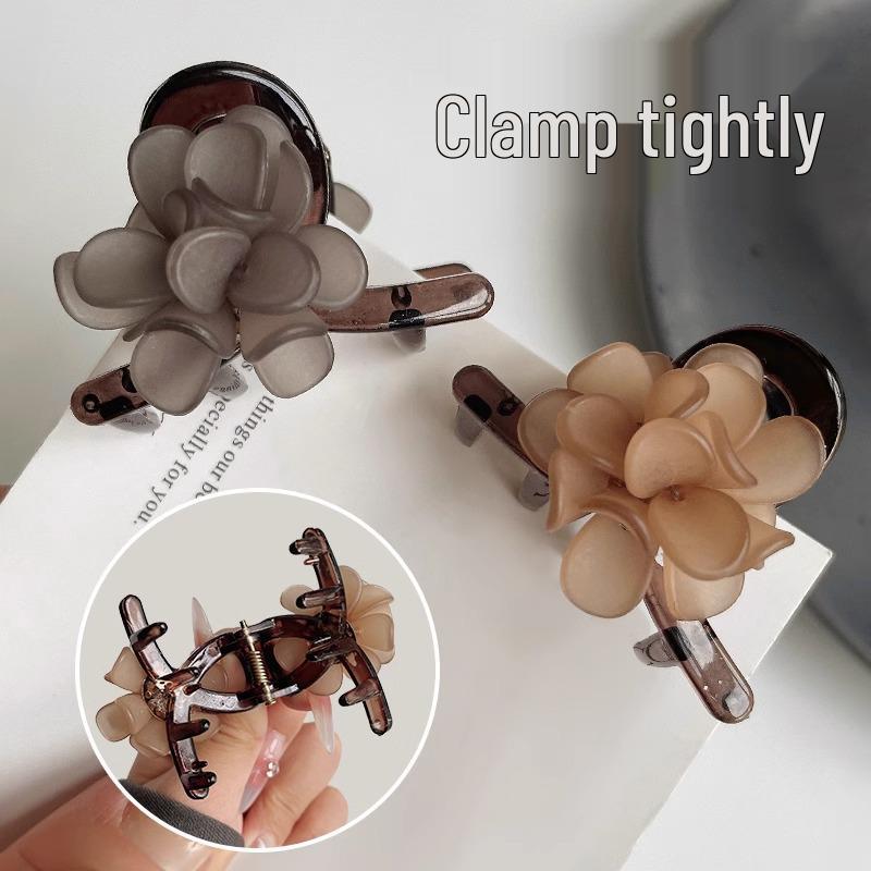 Exquisite Camellia Hair Clip: Elegant Shawl Accessory for Short Hair, Ideal for Stylish Half-Tie Looks and High-End Fashion.