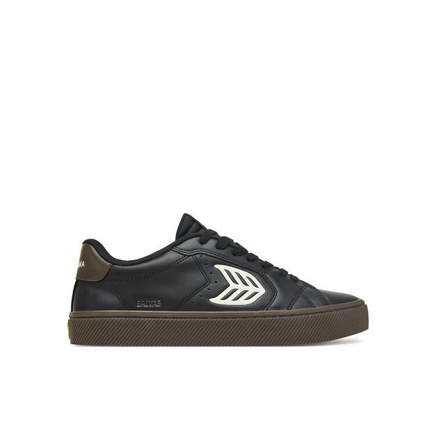 Кроссовки Cariuma Salvas EU 42